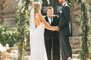 Hey Wedding Lady