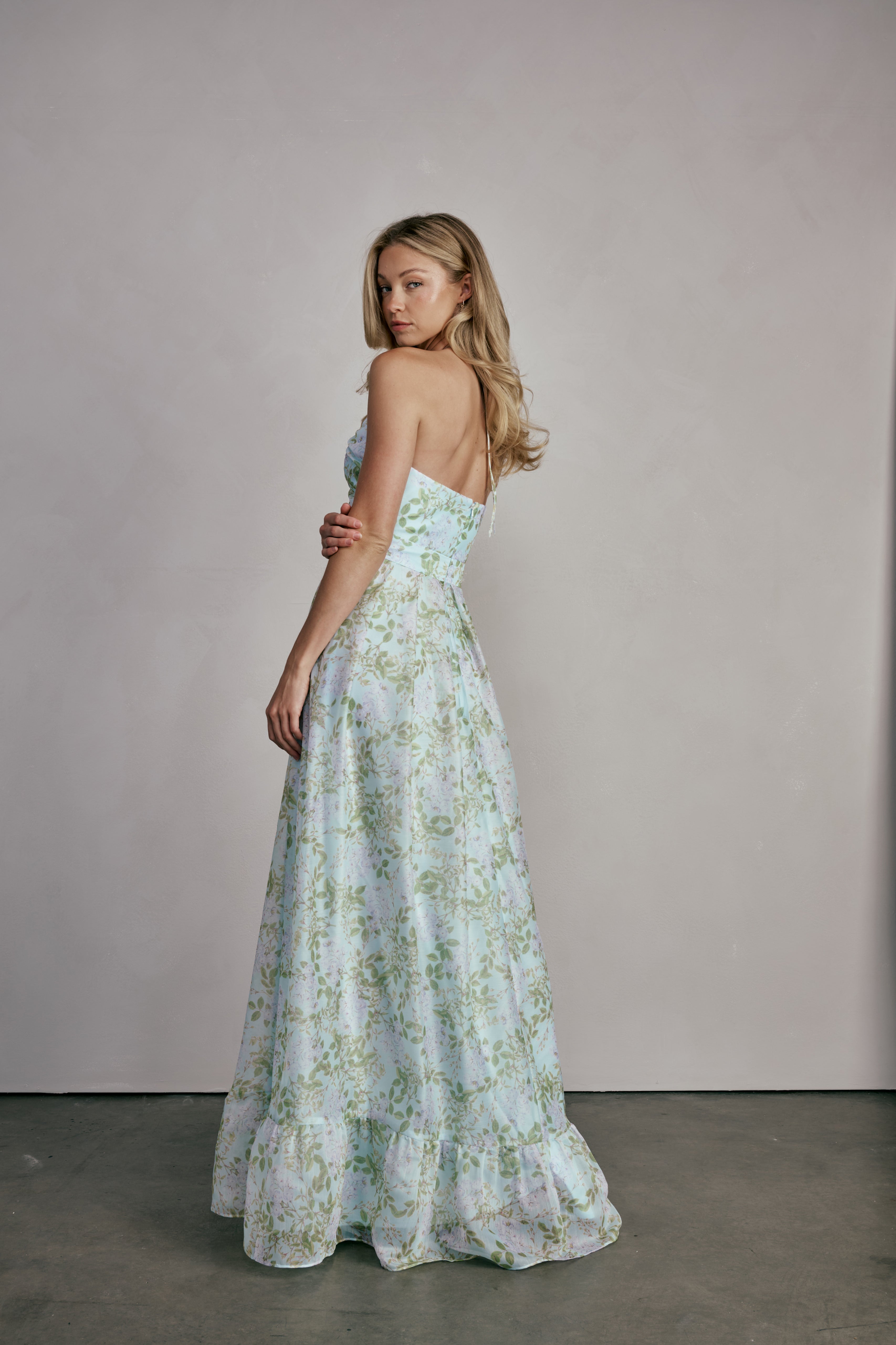 ISOLA GOWN XS